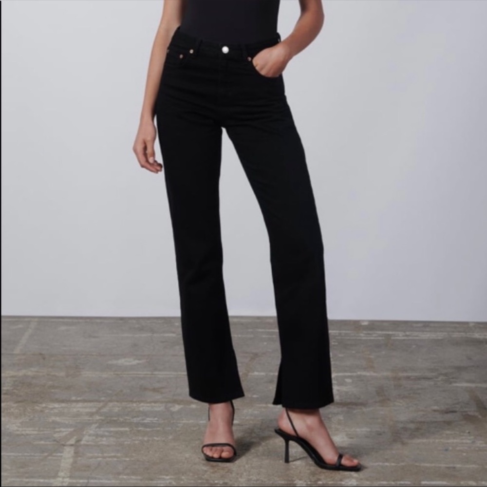 Zara 90’s Straight Leg Split Hem Jeans Black 34/2 NEW WITH TAGS